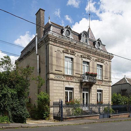 Le Petit Chateau Saint-Michel  エクステリア 写真